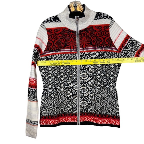 Icelandic Design 100% Merono Wool Sweater, Full Zip, Size Medium - Picture 4 of 9